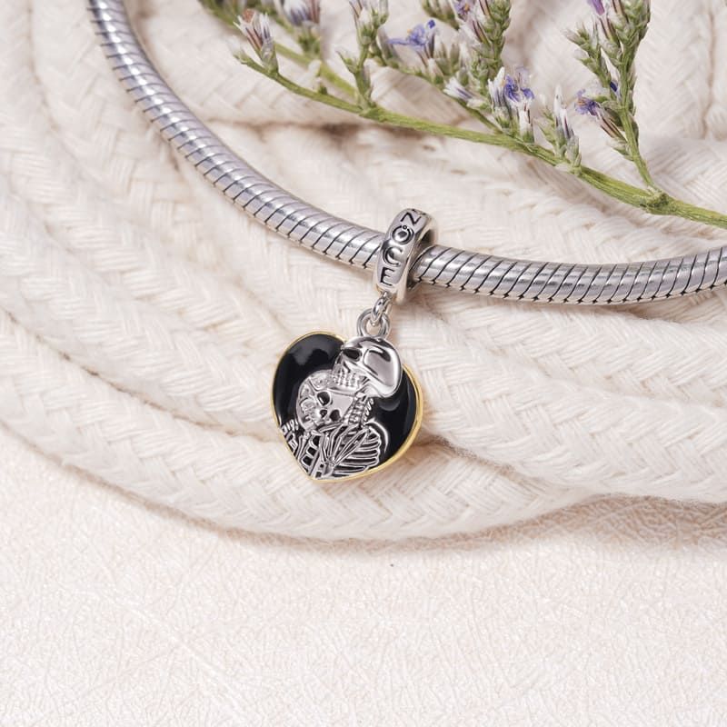 Skeleton Couple Pendant