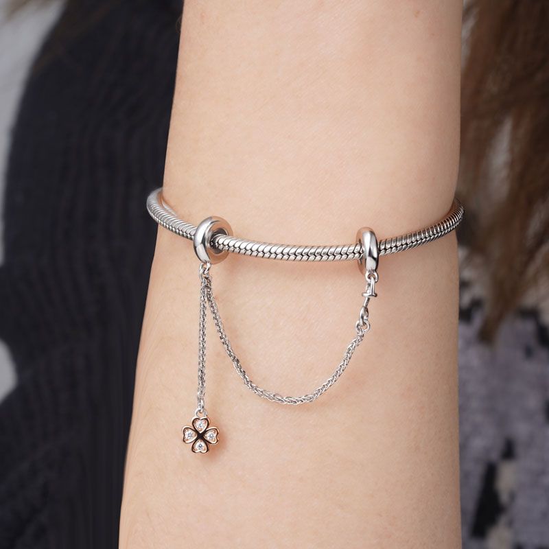 Four-leaf Clover Safety Chain