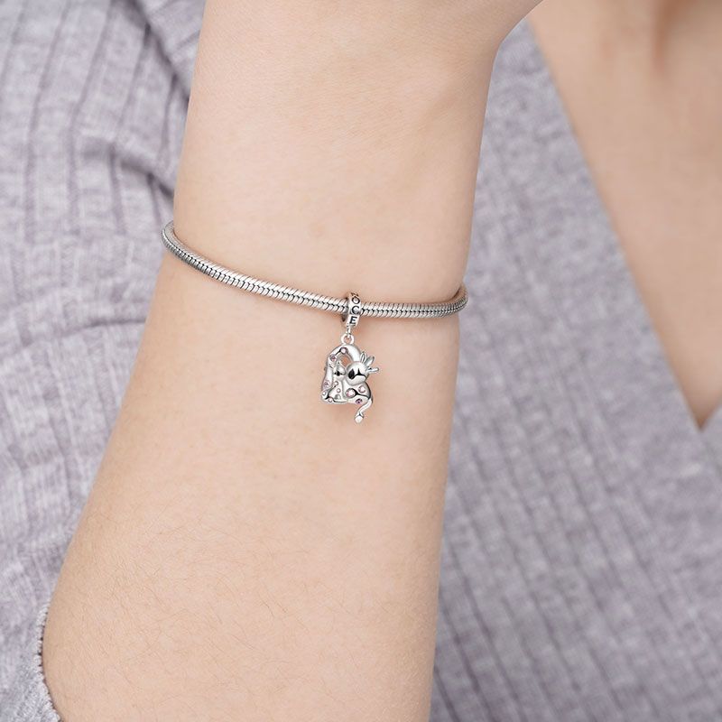Giraffe & Baby Charm