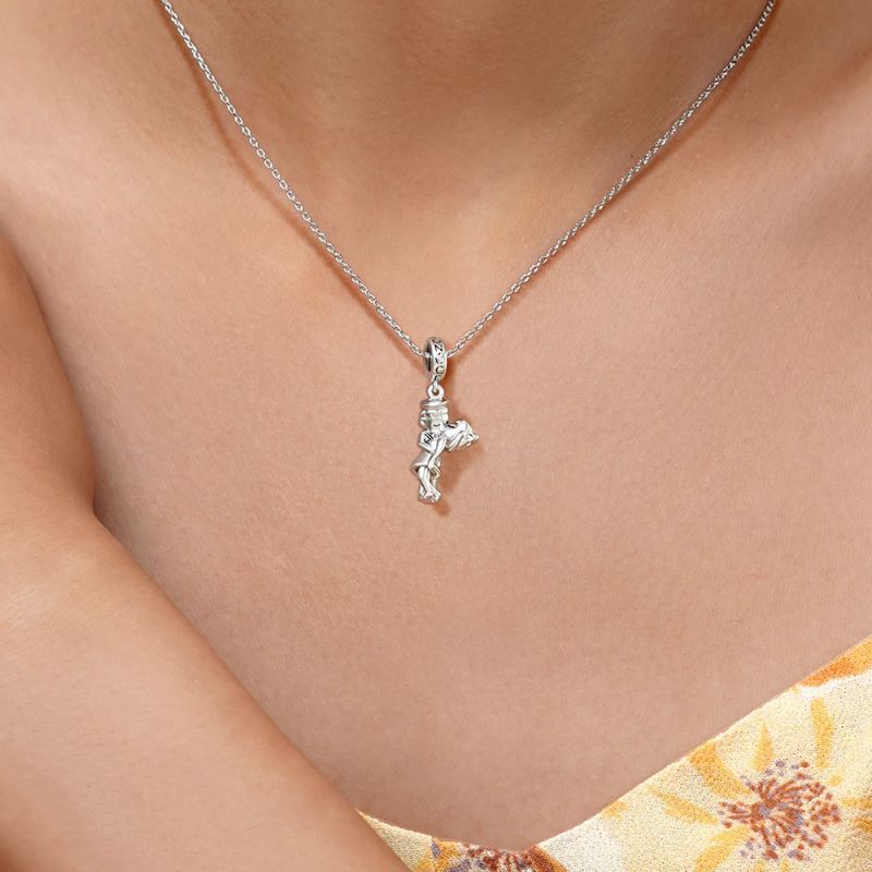 Kiss of Victory Pendant