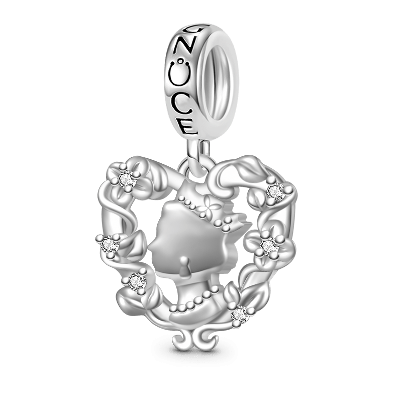 Queen & Flower Pendant