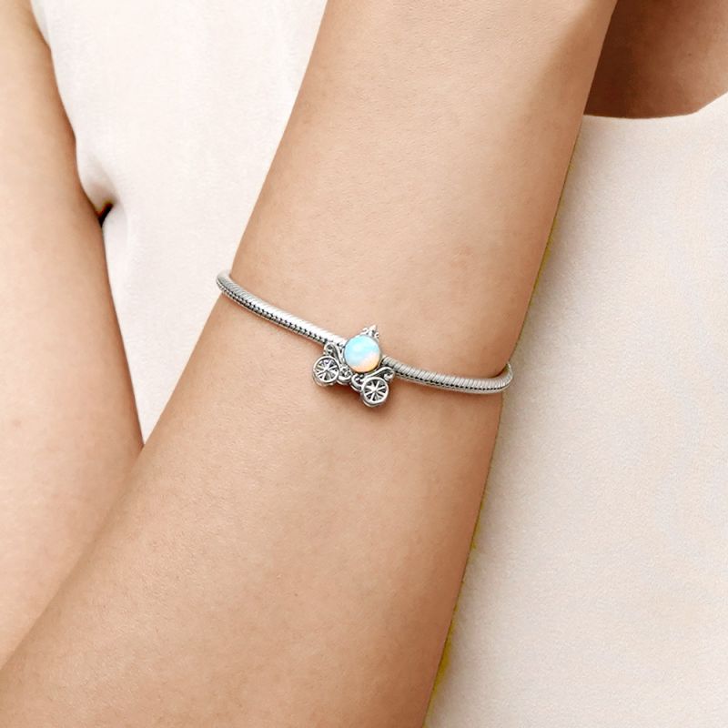 Magic Carriage Charm
