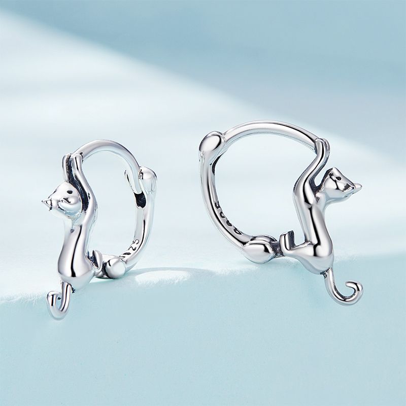 Lovely Cat Stud Earrings