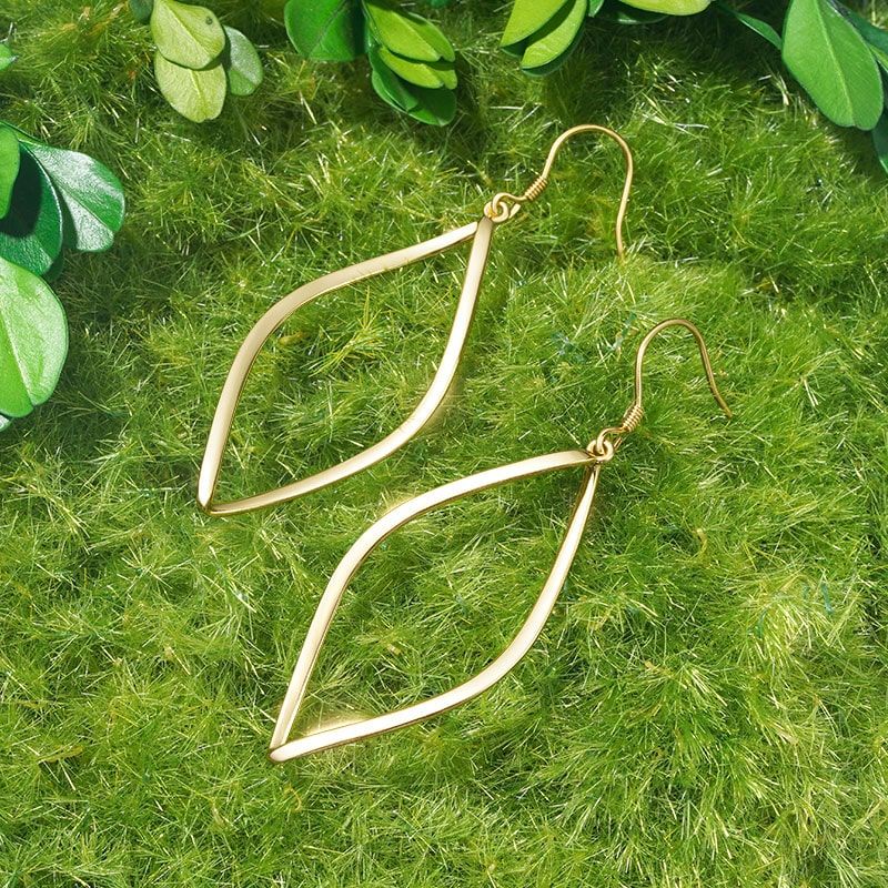 Hollow Twisted Dangle Earrings