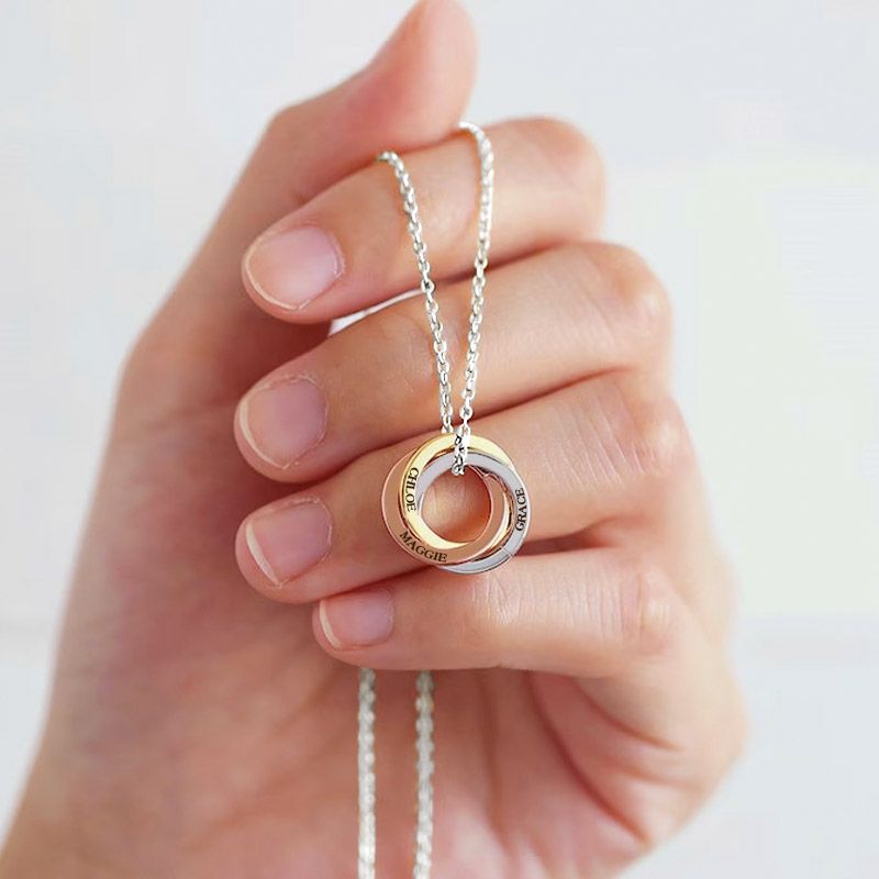 Engraved Names Round Necklace