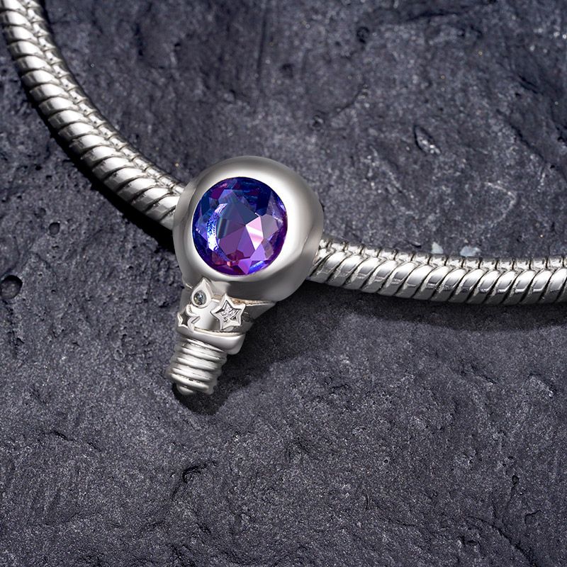 Light Bulb Charm
