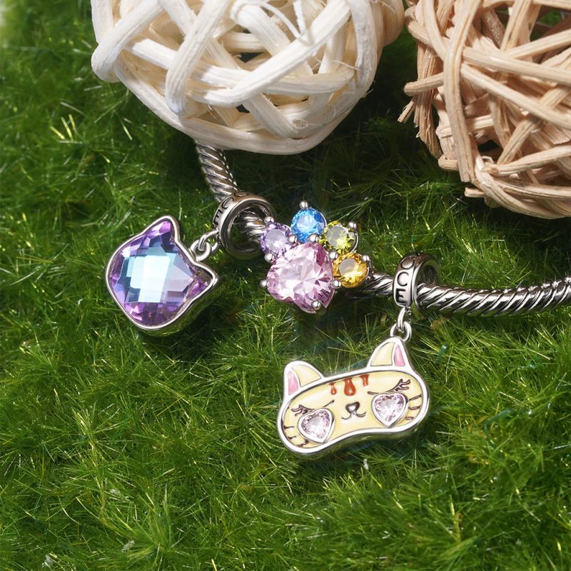 Cat Eye Mask Pendant