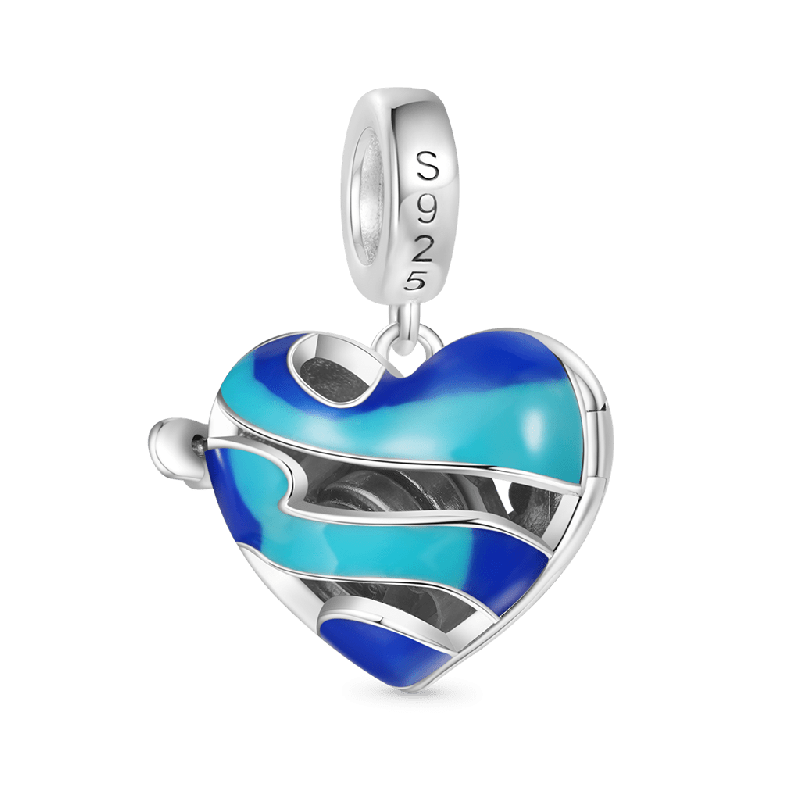 Heart Wireless LED Glow Neptune Pendant