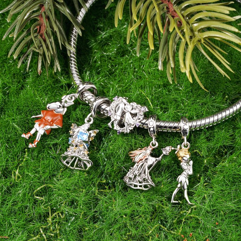 Donkey-headed Bottom Kissing Heart Charm