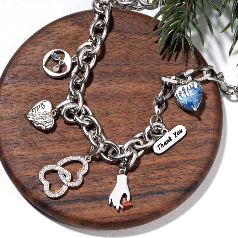 Double Heart Clasp Clusters Charm