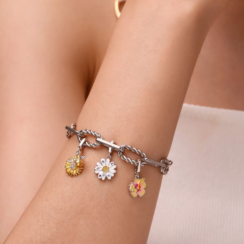 Sunflower Bee Clasp Clusters Charm