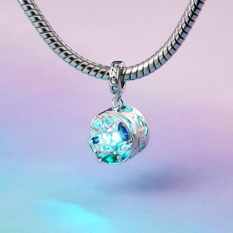 Wireless LED Star Moon Pendant