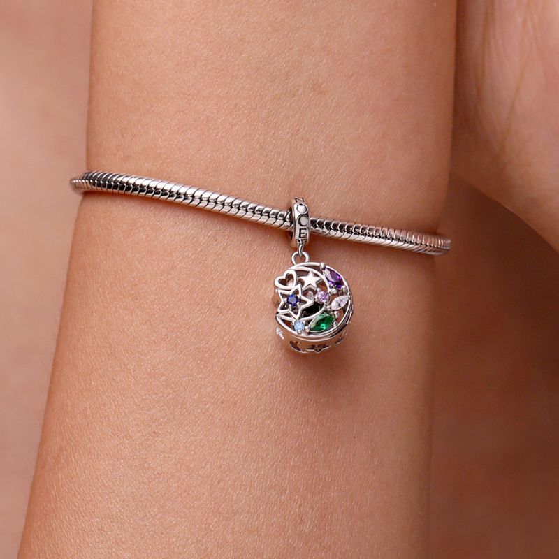 Wireless LED Star Moon Pendant