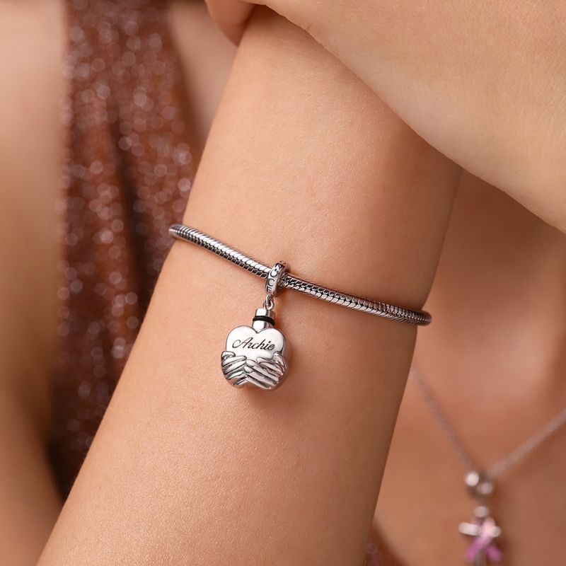 Engravable Heart Urn Ashes Pendant