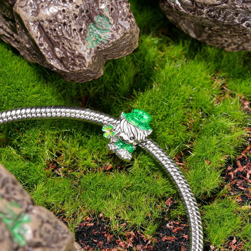 Highland Cow Clover Charm