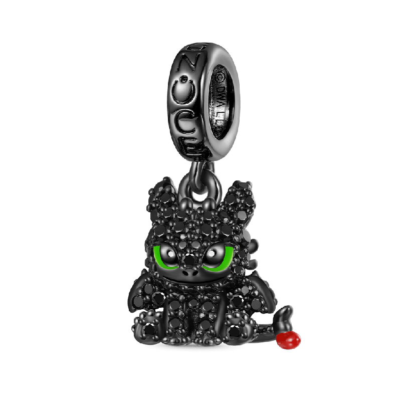 Pave Diamond Toothless Pendant