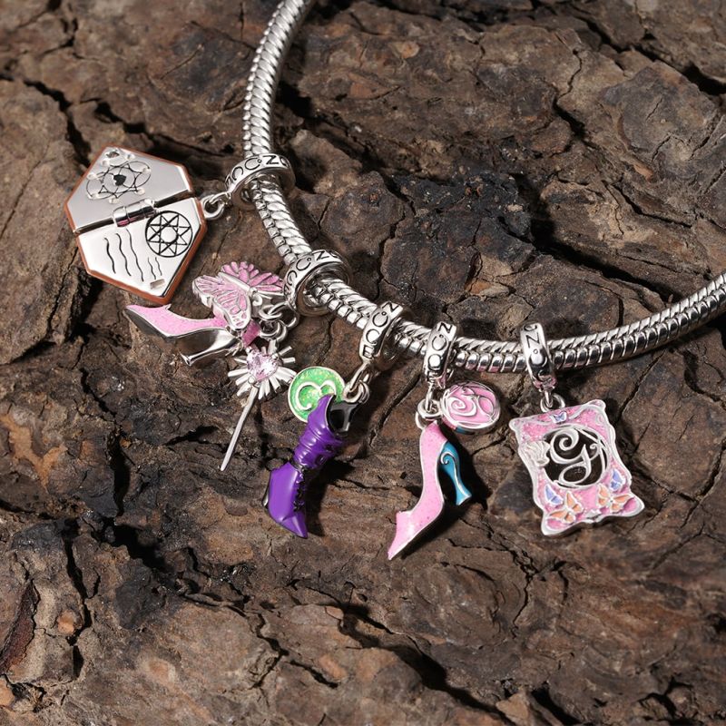 Wicked Glinda Bubble Wand Triple Pendant