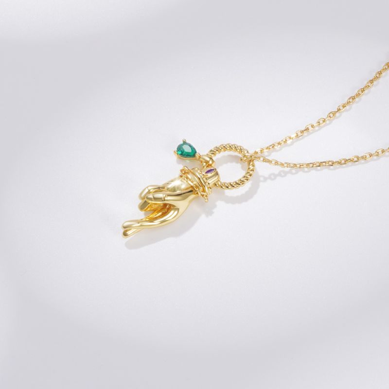 Get Lucky Gesture Twisted Rope Necklace