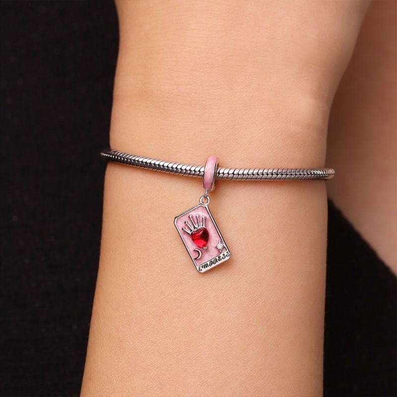 Queen Tarot Pendant