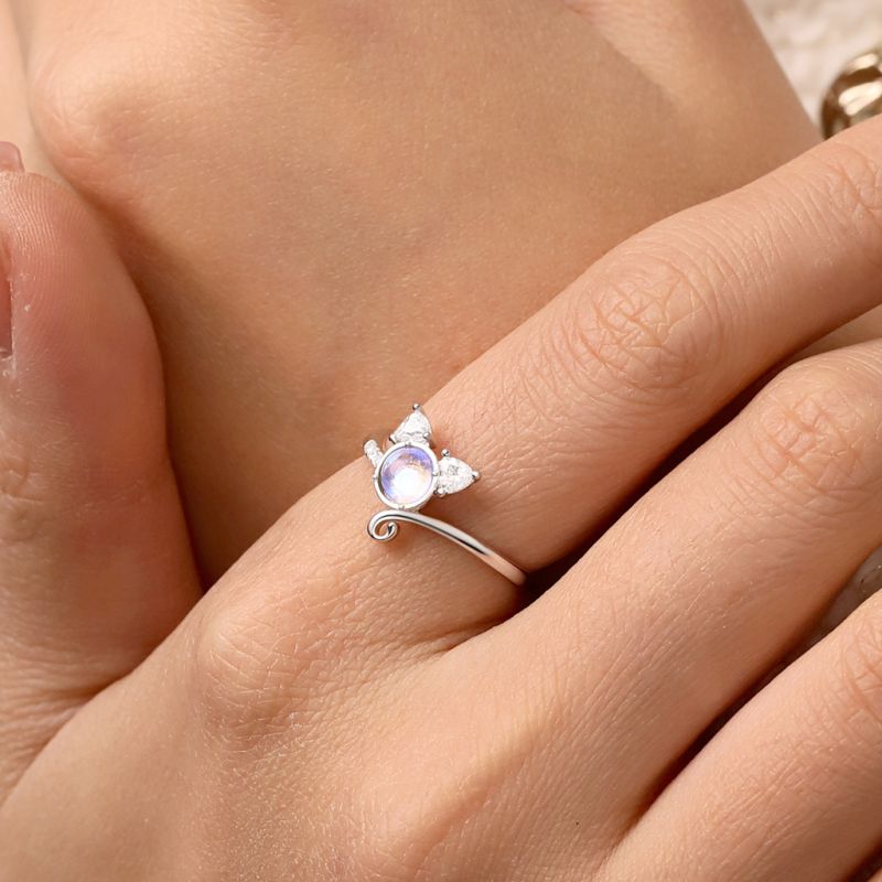 Cat Moonstone Band Ring