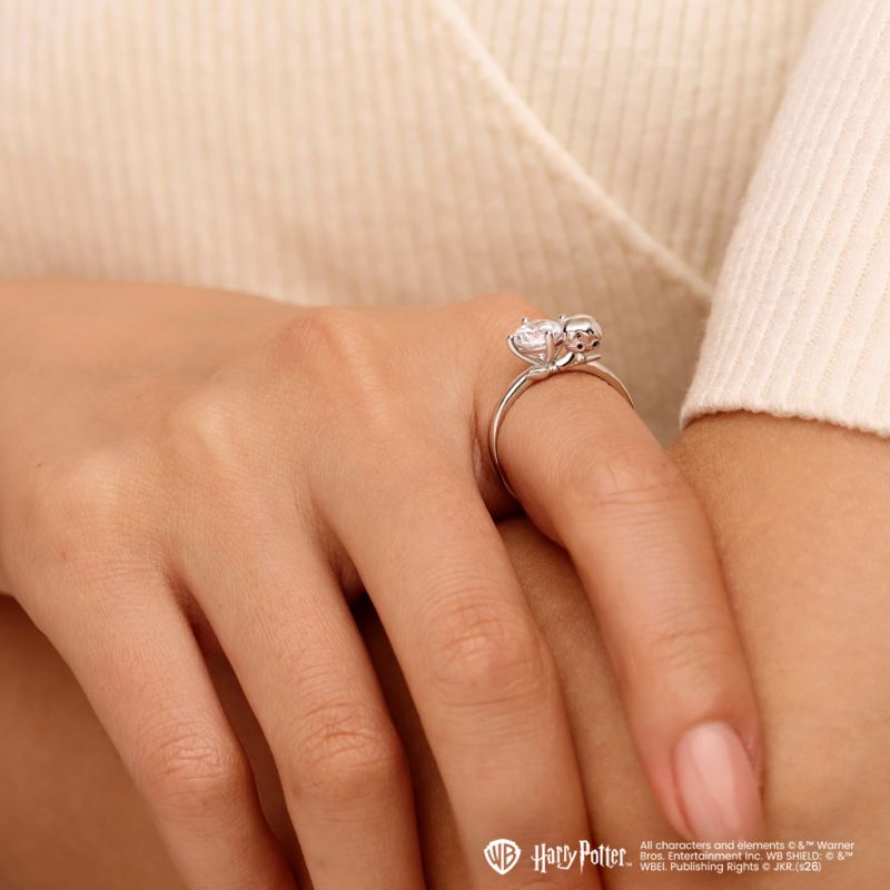 Harry Potter Embraces Ring
