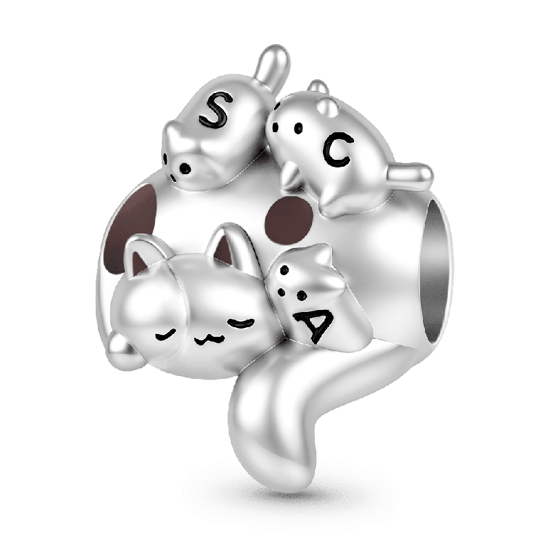 Mother Cat & Kittens Charm