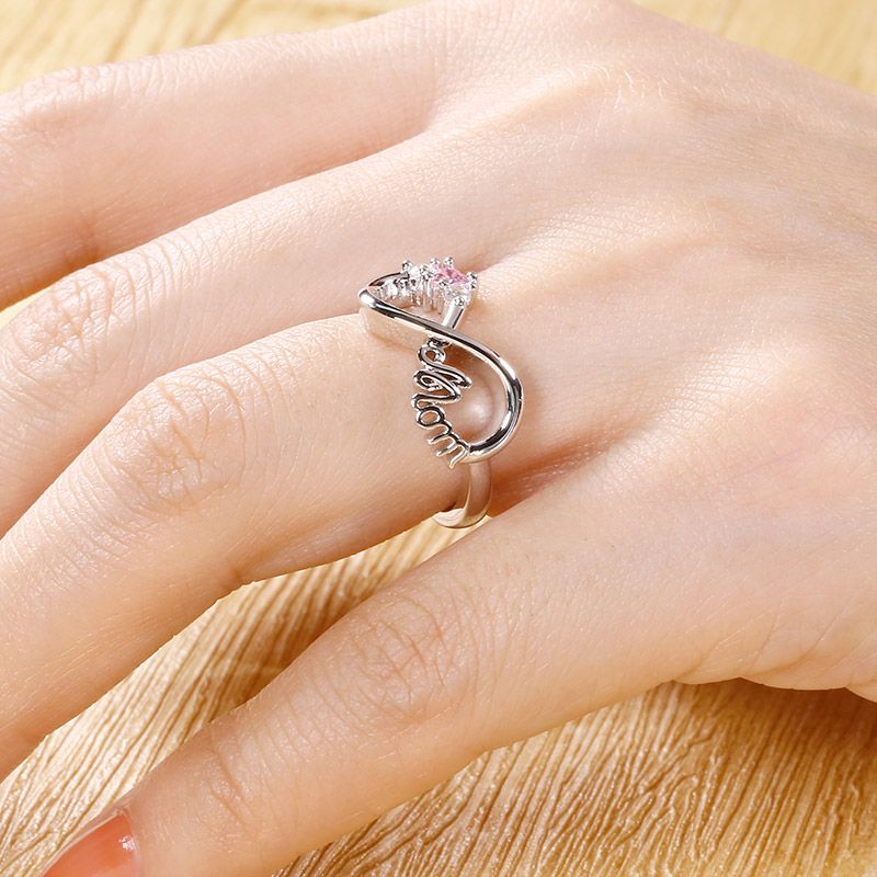 Moms Infinite Love Ring