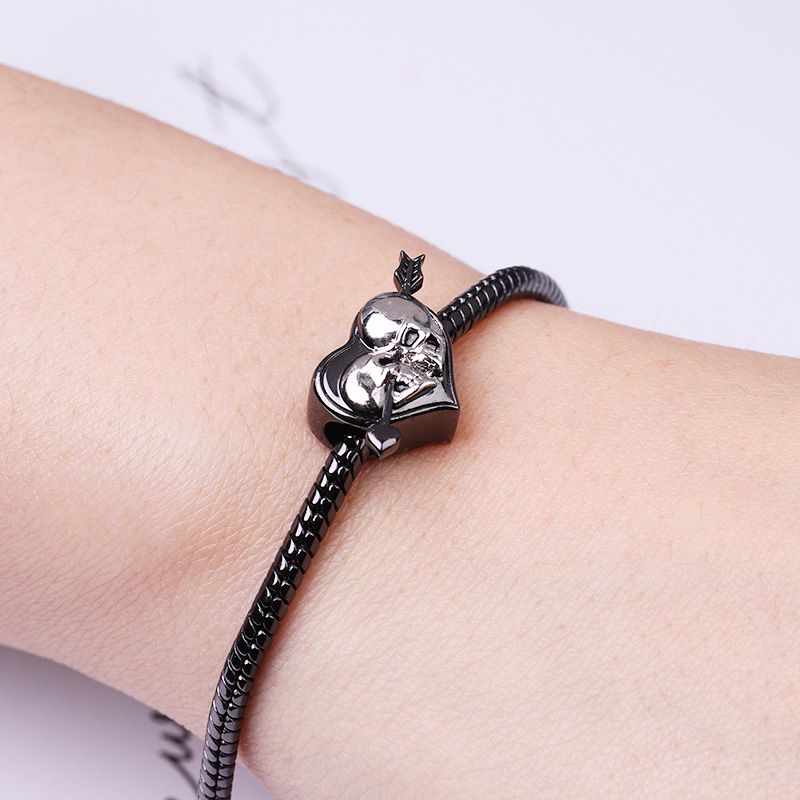 Arrow Through Skull Charm