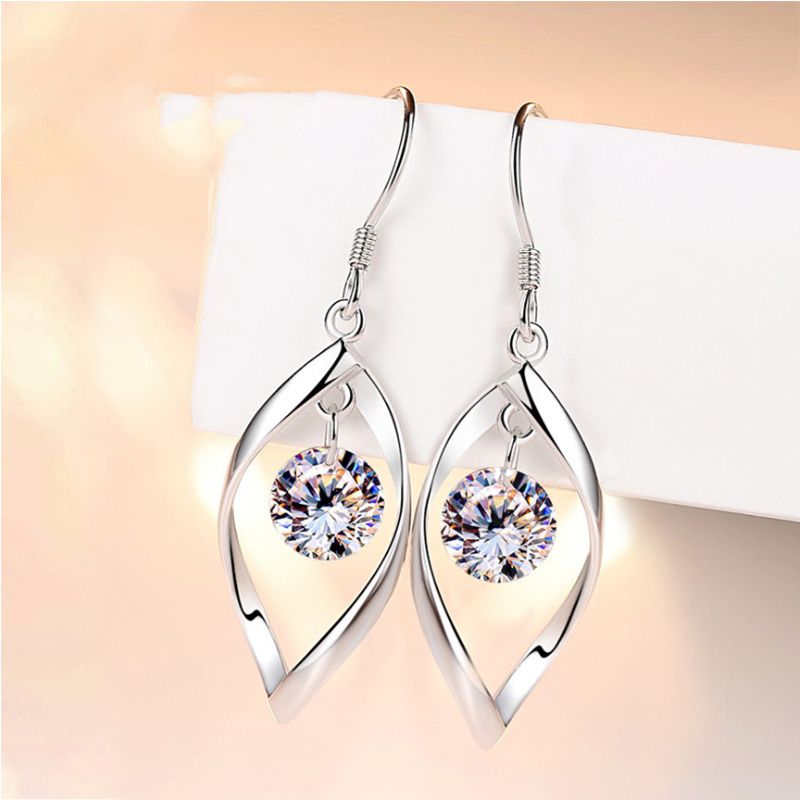 Twisted Water Drop Earrings