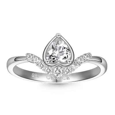 Heart-cut V Ring