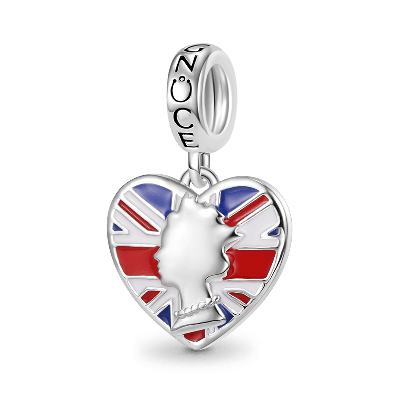 Queen Heart Pendant