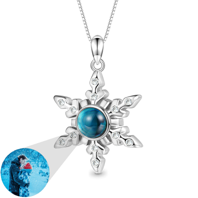 Projection Snowflake Necklace