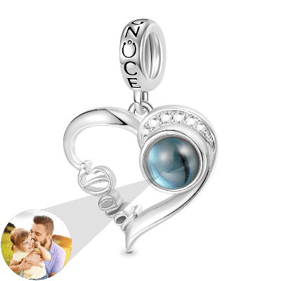 Projection Heart Pendant