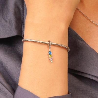 Pea Pod Pendant