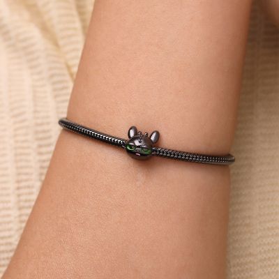 Aloof Toothless Stopper Charm