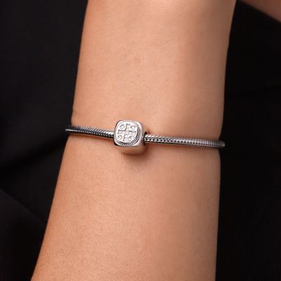 Shiny Cross Square Charm