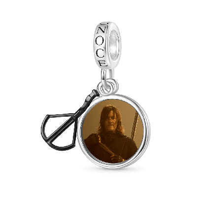 Daryl Dixon & Crossbow Pendant