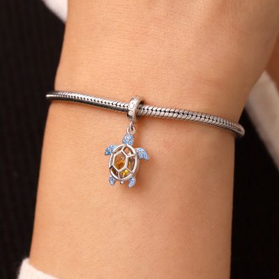 Cage of Small ​​Sea Turtle Pendant