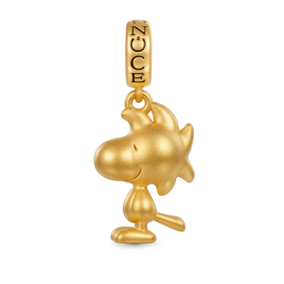 18k Gold Woodstock Pendant