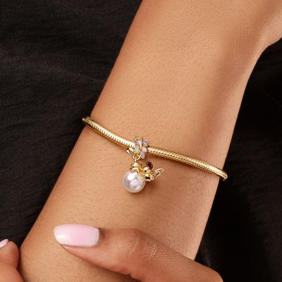 Pearl Bee Pendant